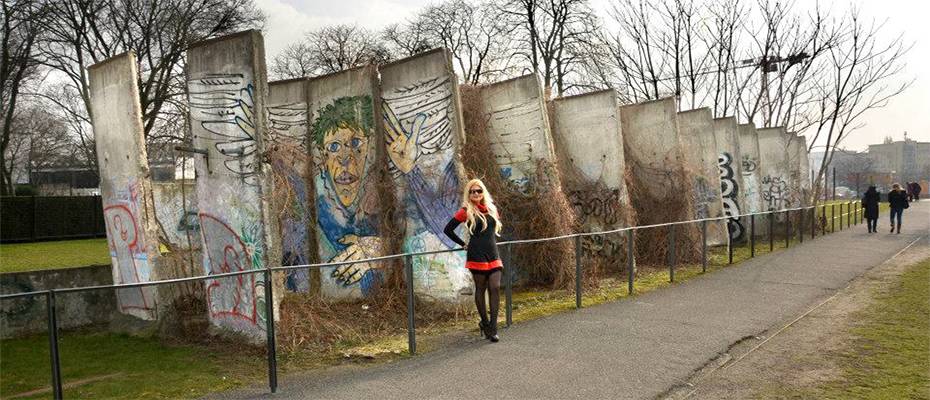 Berlin: Ölüm kokan Duvarlar