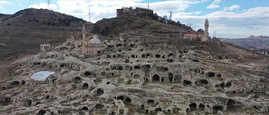 Kapadokya'da geçen yıl 1 milyon 495 bin ziyaretçi yer altına indi