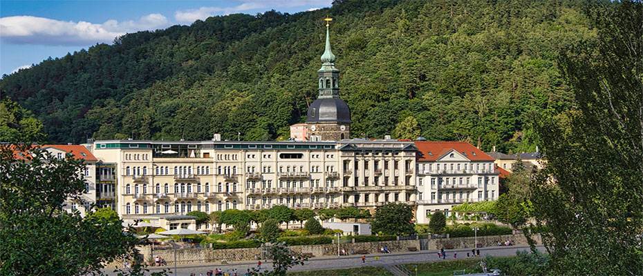 Hotel Elbresidenz erhält HolidayCheck Award 2024