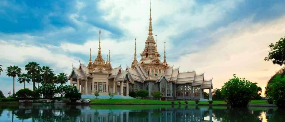 Таиланд объявляет о медицинском страховании на сумму до $14 000 для путешественников