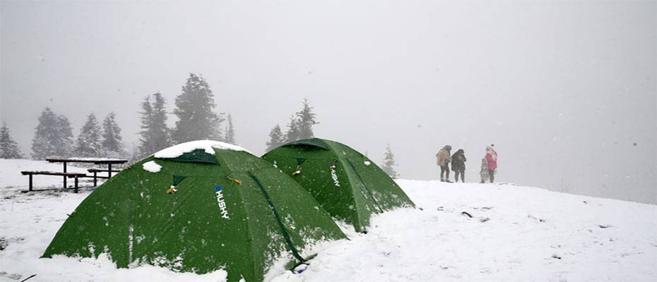 Giresun'da doğaseverler Kümbet Yaylası'ndaki Kar Festivali'nde buluştu
