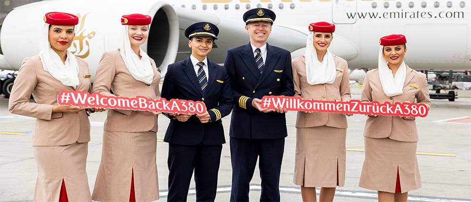 Emirates A380 lands in Austria