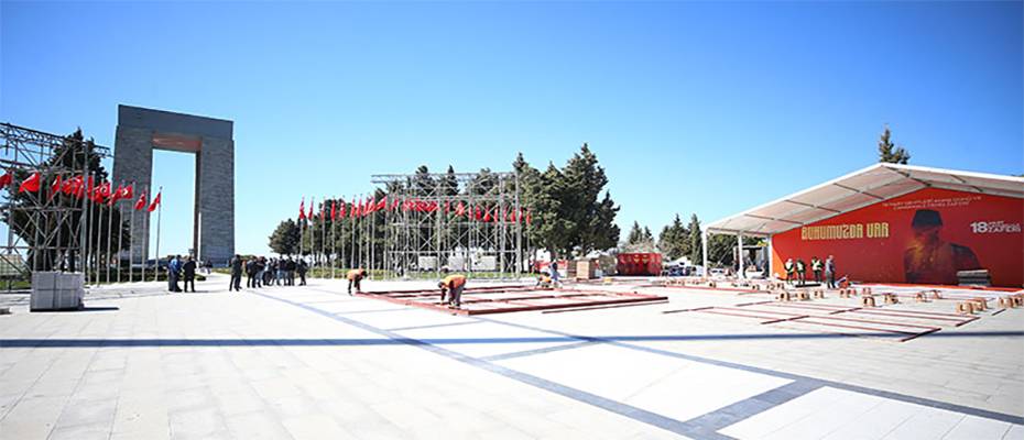 Tarihi Gelibolu Yarımadası 18 Mart Zaferi'nin 109. yıl dönümü için süslendi