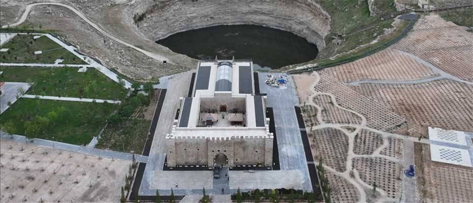 Obruk gölü manzaralı kervansaray otel turizme katkı sunacak