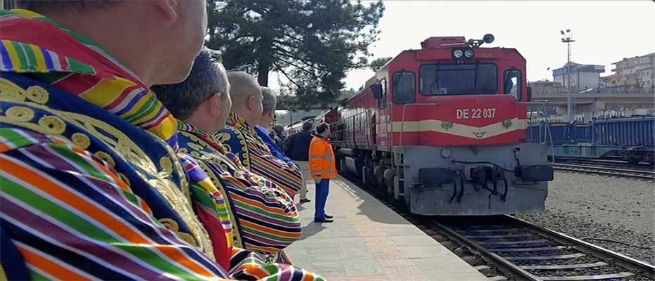 Turistik Tuz Ekspresi 18 Mayıs'ta ilk seferine çıkacak