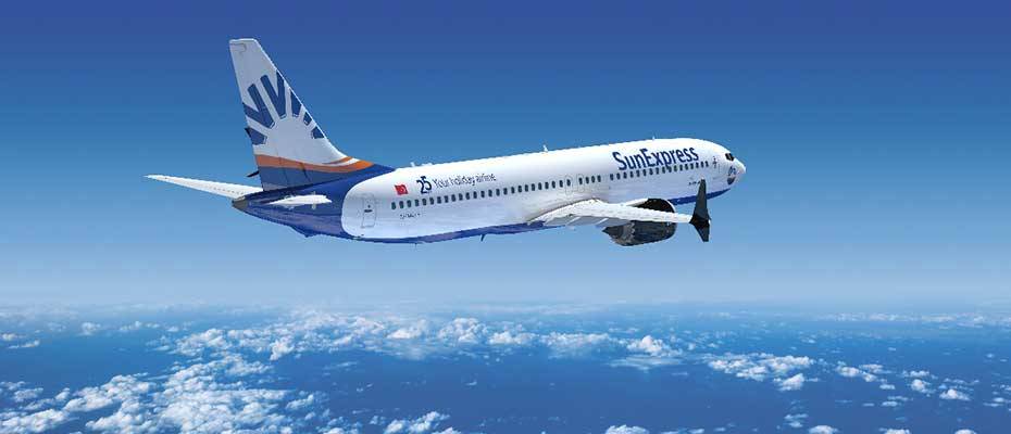 Galaktischer Start in die Ferien: SunExpress und Paramount+ präsentieren Flugzeug im Star Trek-Look