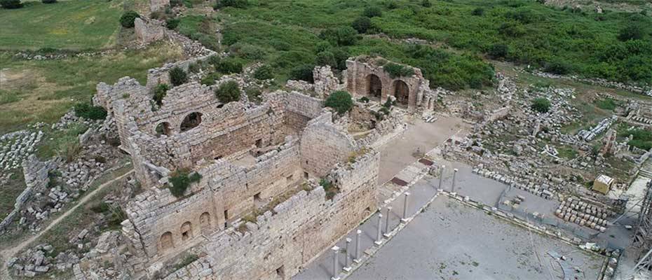 Antik Pergenin stadyum arenasındaki çalışmalar tamamlandı