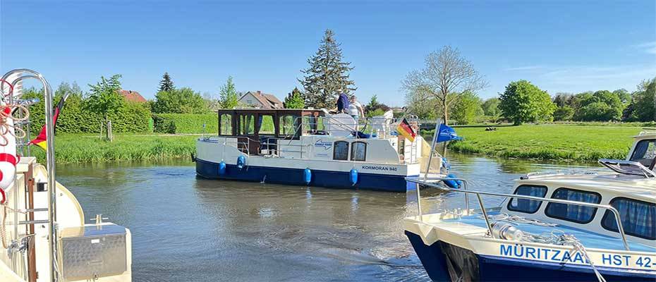 Hausbootanbieter Kuhnle-Tours: Neue Charterbasis in Malchin an der Peene 