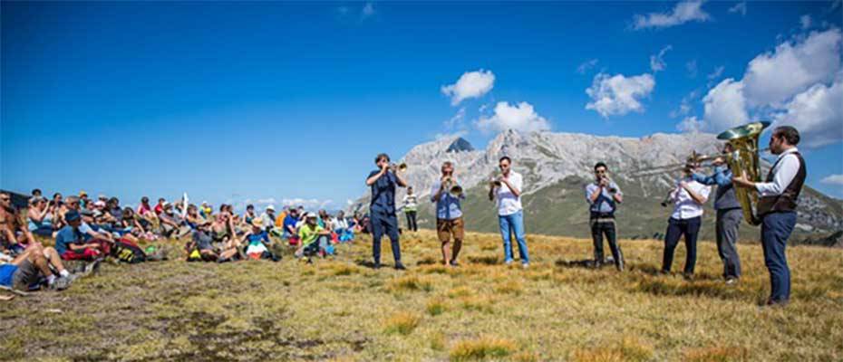 Actionreiche Erlebnisse bei den Free Outdoor Weeks in den Dolomiten