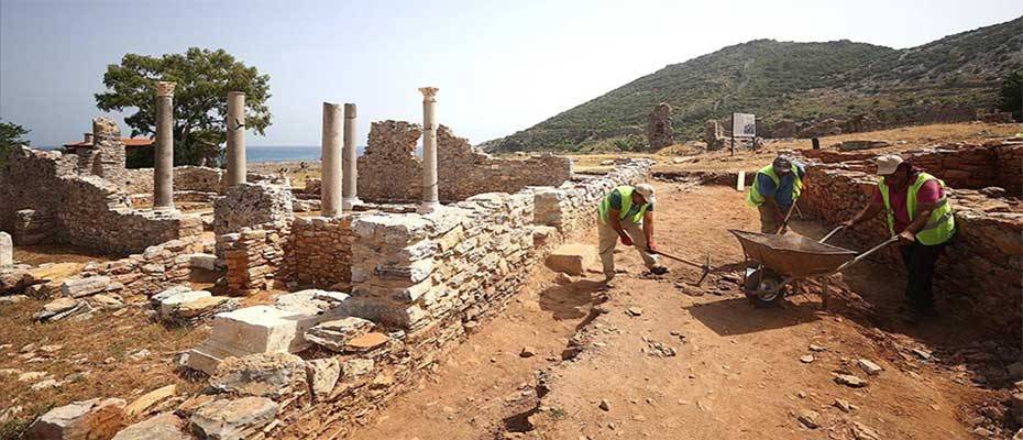 Mersin'deki Anemurium Antik Kenti'nde kazı ve restorasyon sürüyor