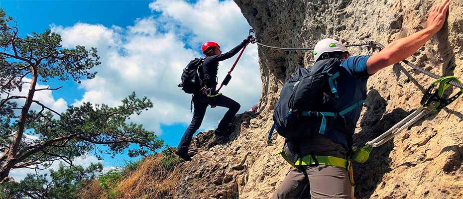 Sportlich aktiv an der Romantischen Straße: Bouldern und Klettern drinnen und draußen 