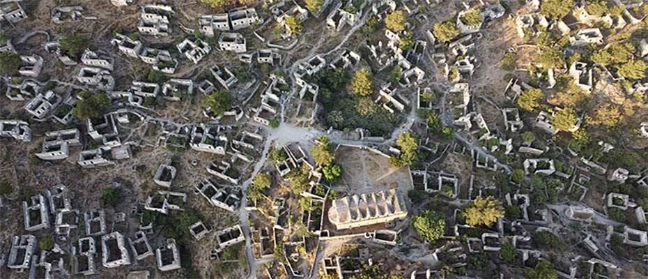 Fethiye'deki Hayalet köy turistlerin ziyaretleriyle canlanıyor