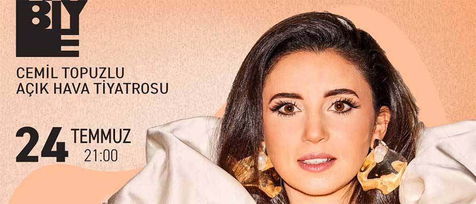 Karsu, Corendon Turizm Grubu’nun sponsorluğunda Harbiye Cemil Topuzlu Açıkhava Tiyatrosu’na geliyor