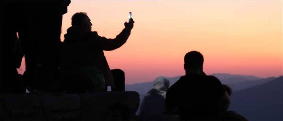 Digital nomadism redefines work and travel across the globe - Read the News