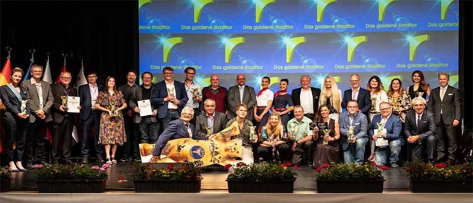 Open Entries: 25th International Film, Print, and Multimedia Competition - Read the News