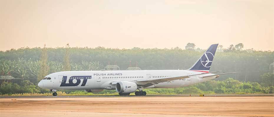 TAT Welcomes LOT Polish Airlines’ First Warsaw-Krabi Charter Flight - Read the News