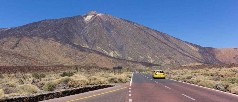 Teide Milli Parkı'nı Ziyaret Eden Turistler 2026 Yılından İtibaren Ücret Ödeyecek