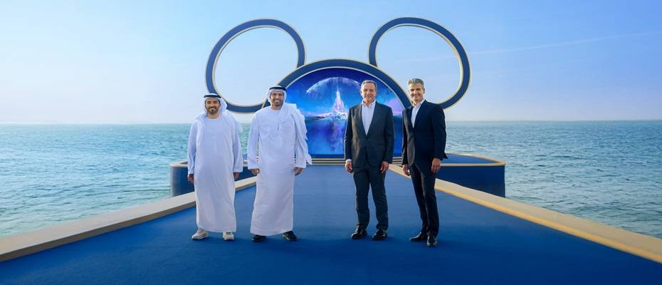 Abu Dabi'de Disneyland Heyecanı: BAE'ye Yeni Büyülü Dünya Geliyor