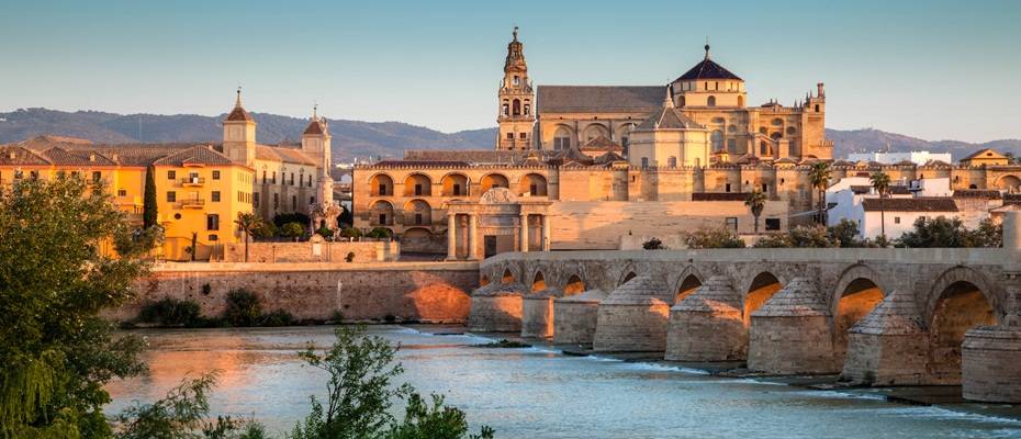 Neckermann erweitert Andalusien-Angebot: Neue Rundreisen mit Bus, Zug und Mietwagen