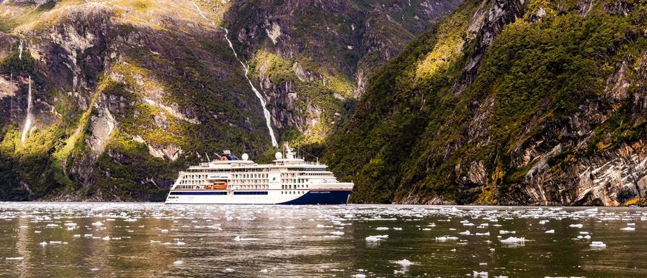 Hapag-Lloyd Cruises lädt zu Expeditionsreisen nach Süd- und Mittelamerika ein