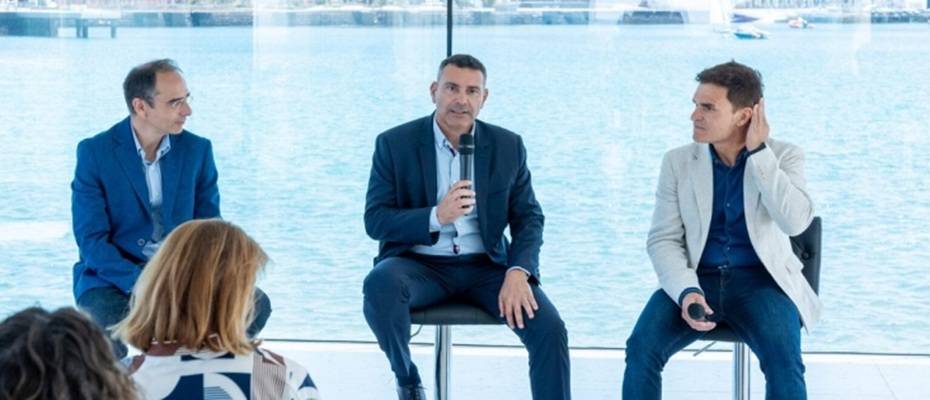 Lanzarote, 2025'in İlk Çeyreğinde Kanarya Adaları'nda Turizm Büyümesini Kontrol Etmede Lider