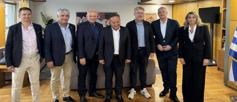 TUI CEO’sundan Yunanistan’a Övgü ve Güçlü İşbirliği Mesajı