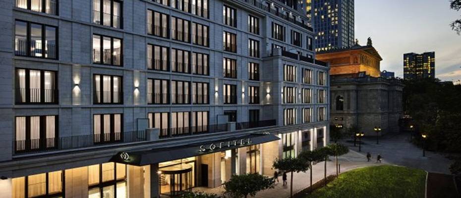 Frankfurt Fashion Lounge 2025: Sofitel Frankfurt Opera wird erneut Bühne für Modevisionen