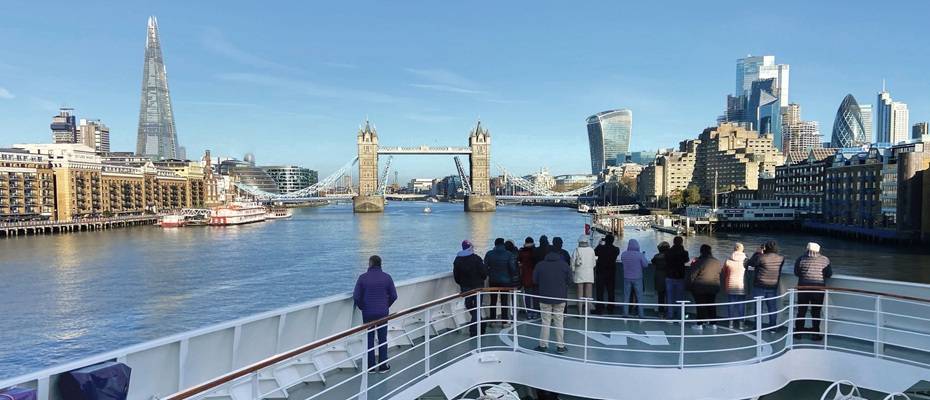 Drei neue Kurzexpeditionen mit der HANSEATIC nature ab/bis Hamburg im Herbst 2025