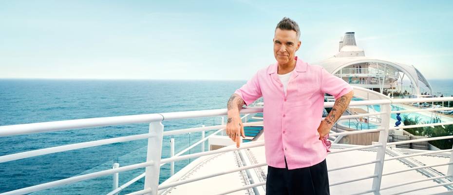 Robbie Williams tritt in der neuen Kampagne für Mein Schiff Relax auf