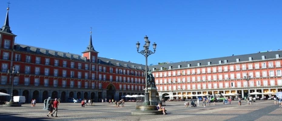 Plaza Mayor: Madrider Gastronomen verbieten Kaffee auf Terrassen