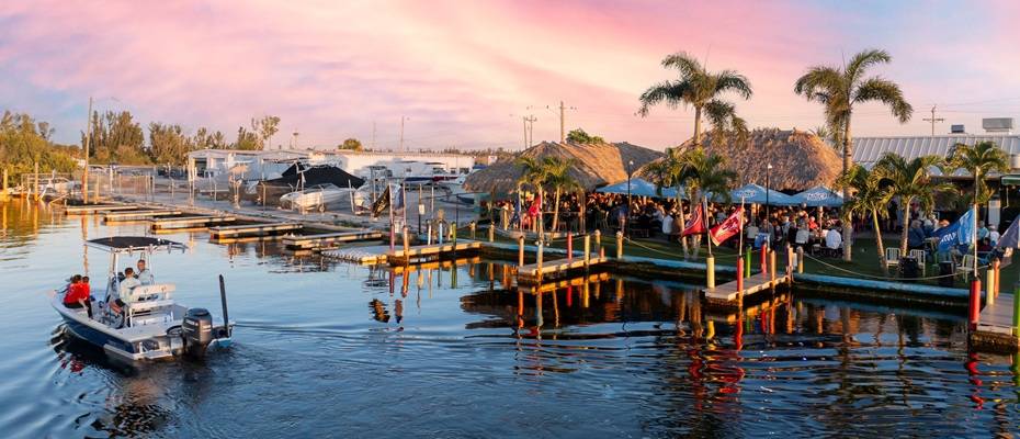 Kulinarisches Fort Myers: Genuss am Wasser mit Seafood & Tropenfrüchten