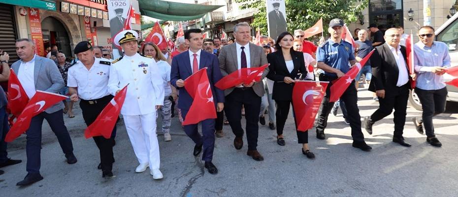 Cumhuriyet Yolunda Bir Durak: Urla