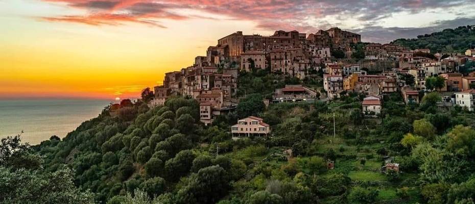 Moderner Komfort in historischen Mauern – das neue B&B ‘Ecclesia’ in Pisciotta lädt ein - Lesen Sie die Nachrichten