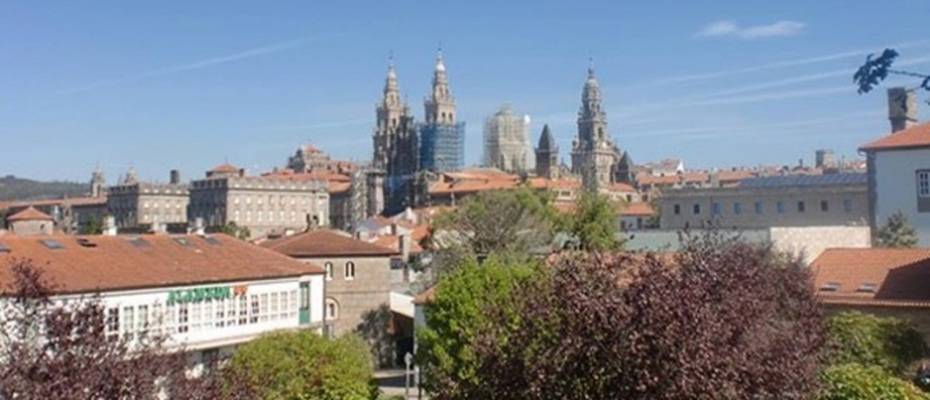 Santiago de Compostela turizm vergisinin yürürlüğe girişini ekim ayına erteledi
