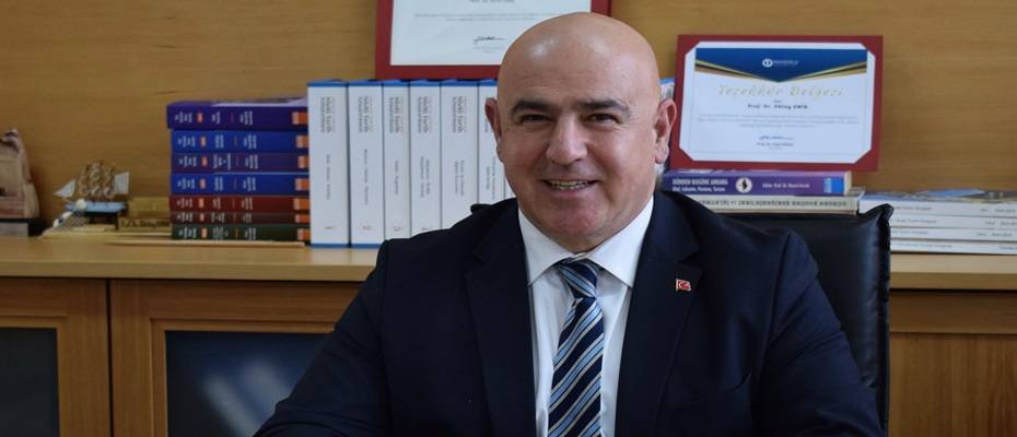Prof. Dr. Oktay Emir, Eskişehir Büyükşehir Belediyesi’nin turizm danışmanı oldu