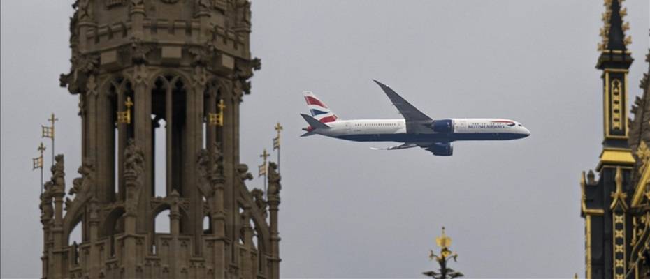 Flights Resume Across the UK After Nationwide Air Traffic Control Failure Causes Major Disruptions - Lesen Sie die Nachrichten?>