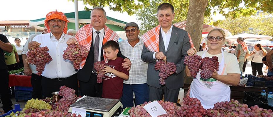 Urla’nın 2 Bin 600 Yıllık Bağbozumu Şenliği Coşkuyla Başladı