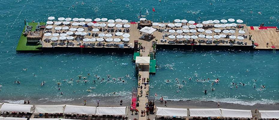 Antalya verzeichnet fast 12 Millionen Touristen in den ersten acht Monaten