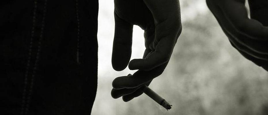 İspanya’da teraslarda sigara ve elektronik sigara yasaklandı – Turizme olumsuz etkisi olacağı uyarıs - Lesen Sie die Nachrichten?>