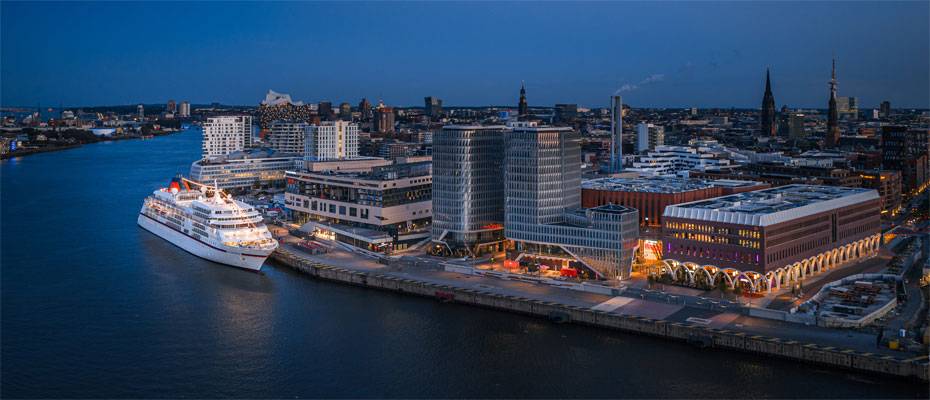 TUI Cruises bei den Hamburg Cruise Days: Parade, Premieren und Hafenflair - Lesen Sie die Nachrichten