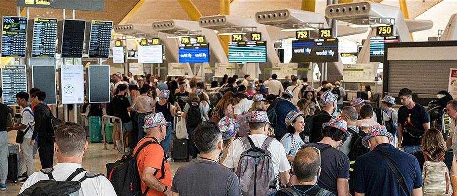 Madrid Barajas Havalimanı’nda güvenlik grevi kuyruklara yol açtı - Lesen Sie die Nachrichten?>