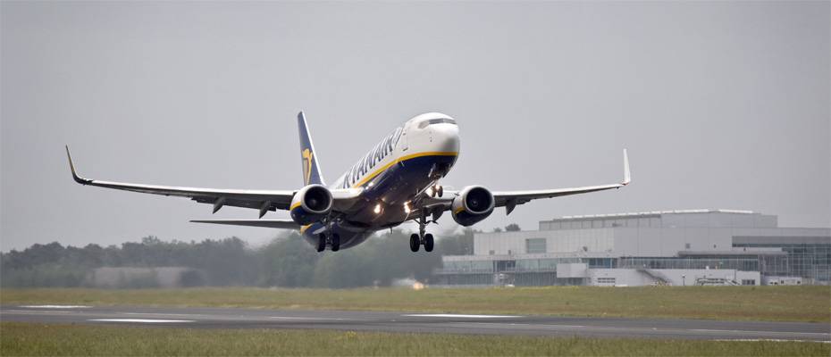 Herbstferienstart in Nordrhein-Westfalen: Hochbetrieb am Airport Weeze