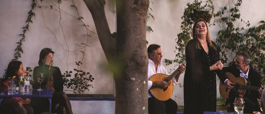 Die Stimme Lissabons: Fado in den Gassen von Alfama - Lesen Sie die Nachrichten