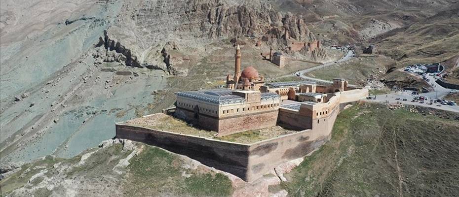 İshak Paşa Sarayı’nın alan yönetimi planı hazırlanıyor - Lesen Sie die Nachrichten?>