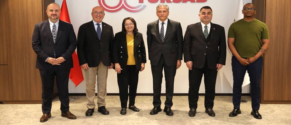 Güney Afrika Turizm Bakanı Patricia de Lille TÜRSAB’ı ziyaret etti - Lesen Sie die Nachrichten?>