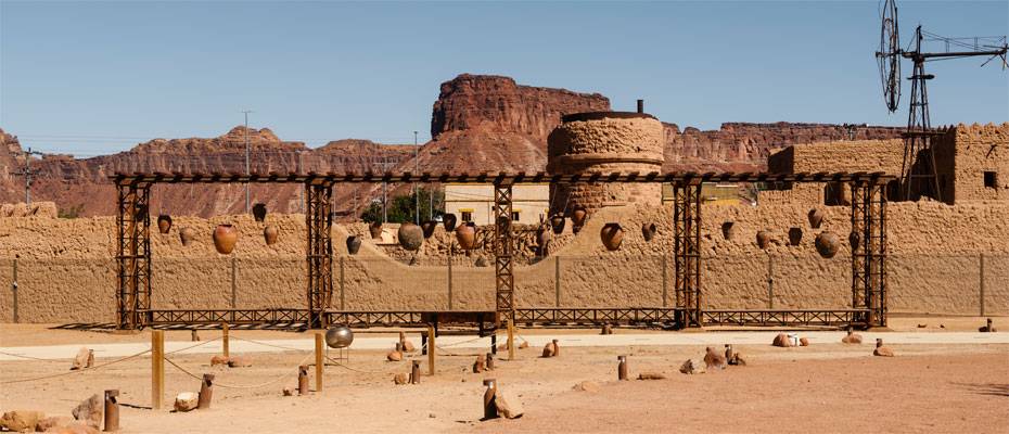 AlUla: Wo Wüste zur Bühne für Kunst und zeitgenössische Kreativität wird - Lesen Sie die Nachrichten