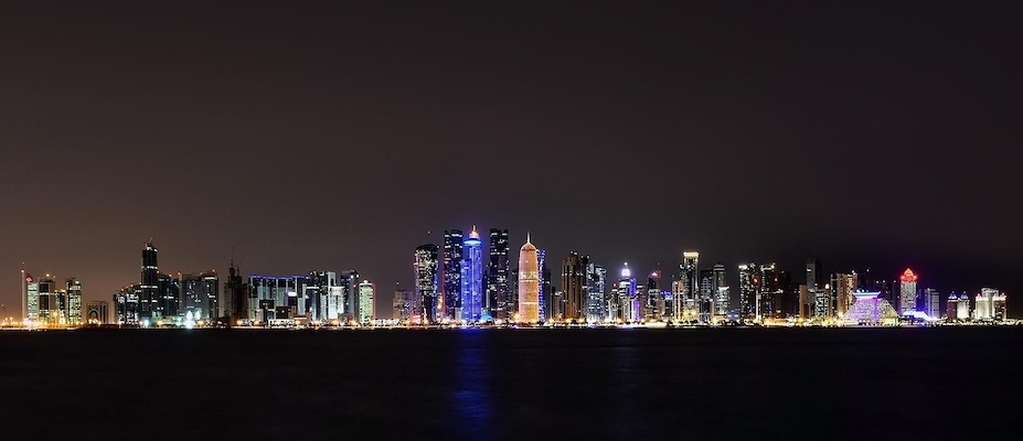 Zusammenarbeit zwischen FREQUENTIS und Bayanat in Katar - Lesen Sie die Nachrichten