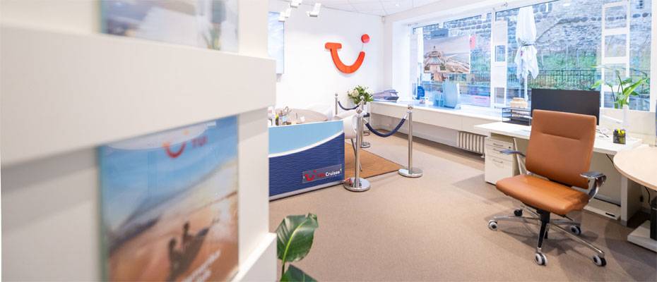Neues TUI ReiseCenter vereint Luxus, Kreuzfahrt und Beratung im Kölner Zentrum - Lesen Sie die Nachrichten