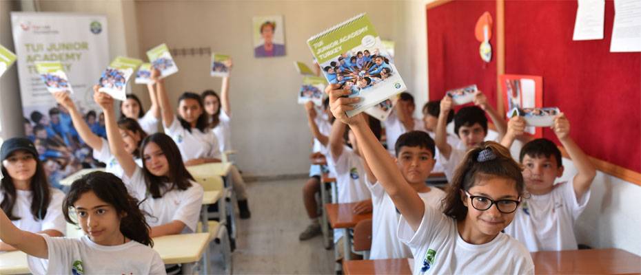 TUI Junior Academy launches new phase in Türkiye to protect coastlines and empower young leaders - Lesen Sie die Nachrichten?>