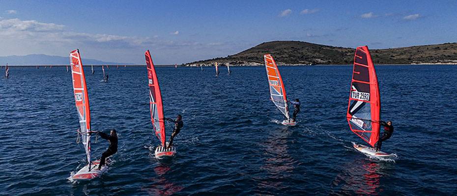 Foça’nın rüzgârı spor turizmini güçlendiriyor - Lesen Sie die Nachrichten?>